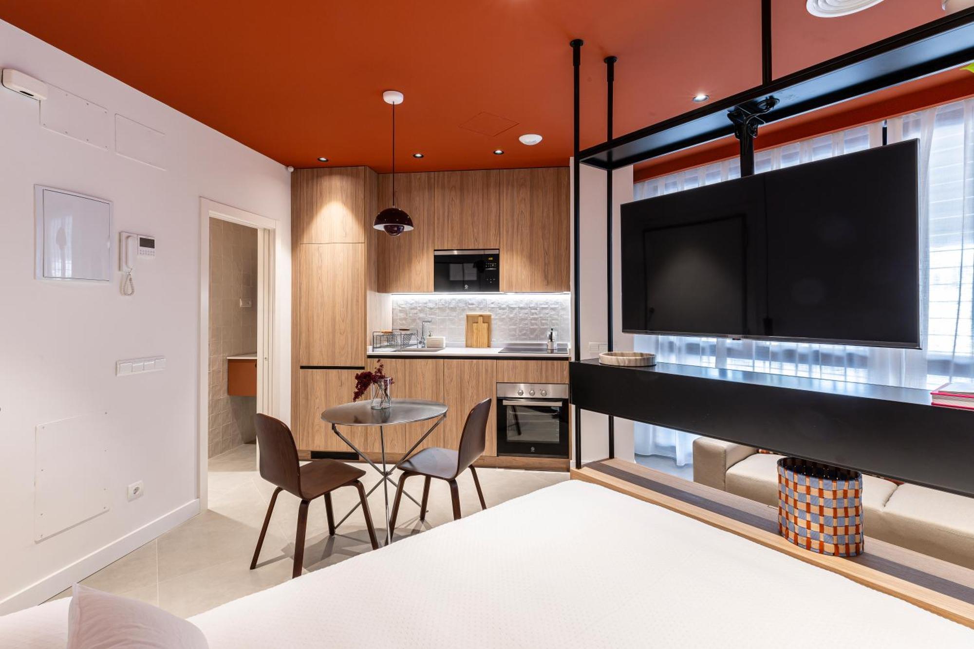 Estudios Arturo Soria By Rent Me Appartement *